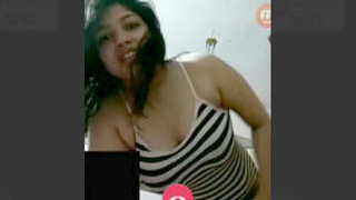 Indian beauty shines in video call