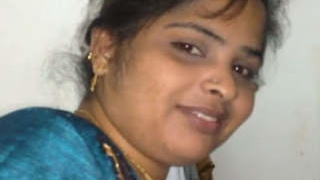 Aunty from the South gives a guy a blowjob