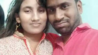 Indian couple's steamy video part 3: Bhabhi in Delhi