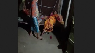 Desi bahu gets her shoulders fucked by her husband