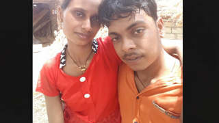 Indian couple indulges in steamy romance and sex