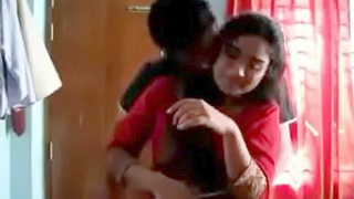 Desi aunty gets pounded hard in explicit video