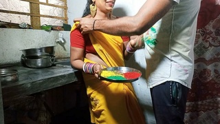 Holi fun with a sexy bhabhi: Covering her in color